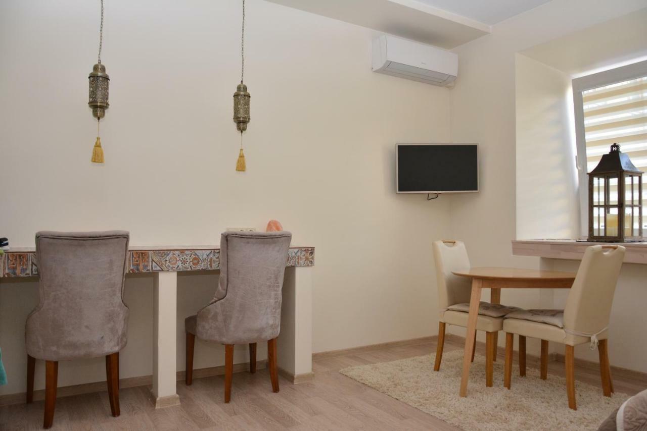 M.K. Apartments VNO Exterior foto